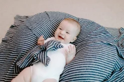Aden + Anais Snuggle Knit Newborn Gift Set - Navy Stripe