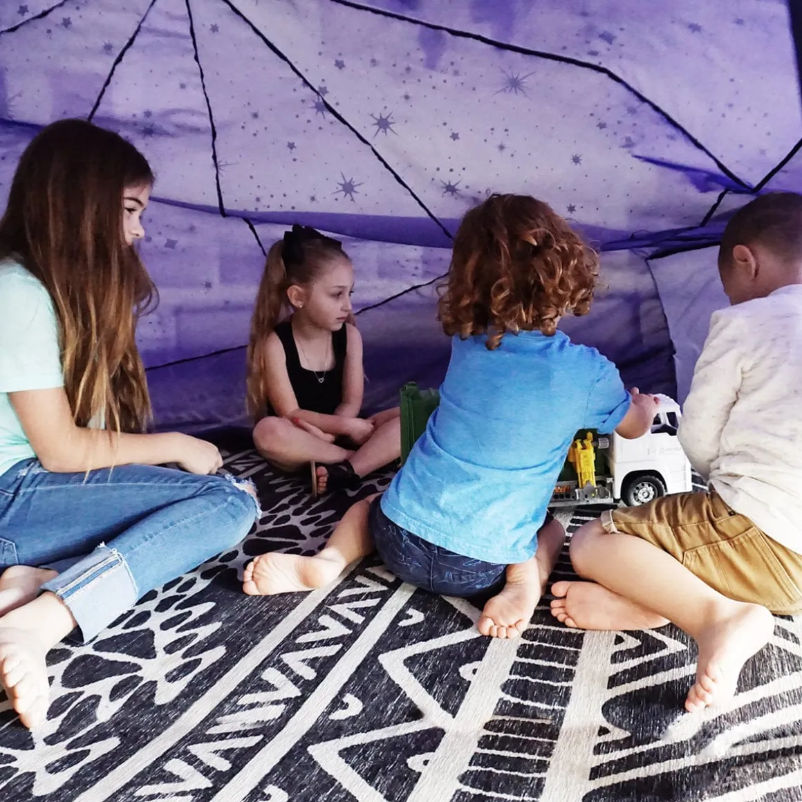 Airfort Inflatable Fort for Kids Starry Night (Glow)