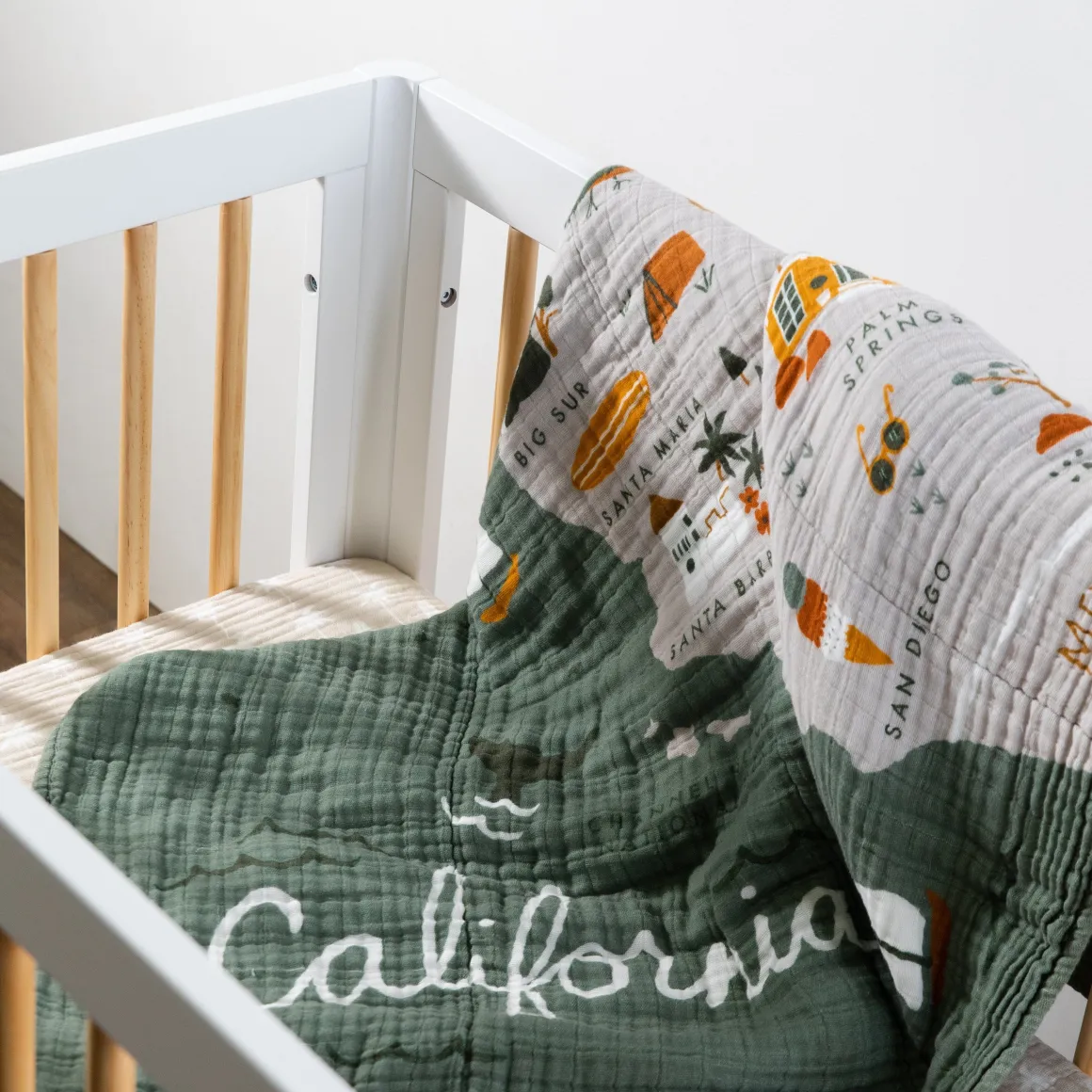 Babyletto Mini Crib Sheet in GOTS Certified Organic Muslin Cotton - Beach Bum