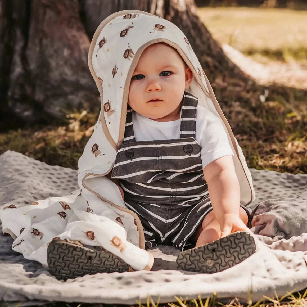 Bamboo Little Hooded Baby Towel & Washcloth Set - Lion