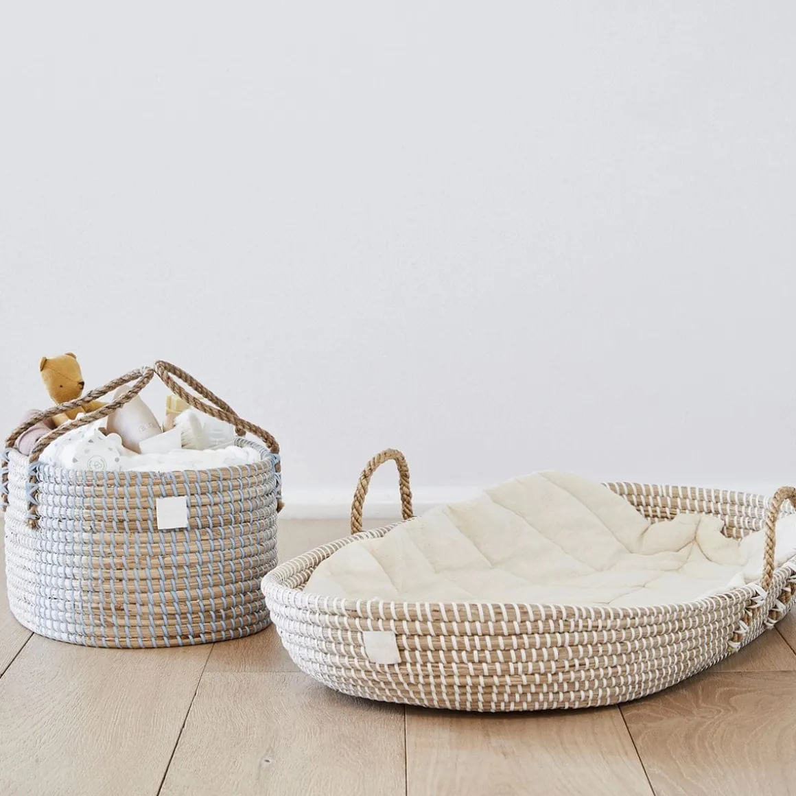 BEBE BASK LILY Diaper Caddy - Dove