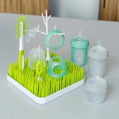 Boon NURSH Silicone Pouch Bottle Feeding and Cleaning Set