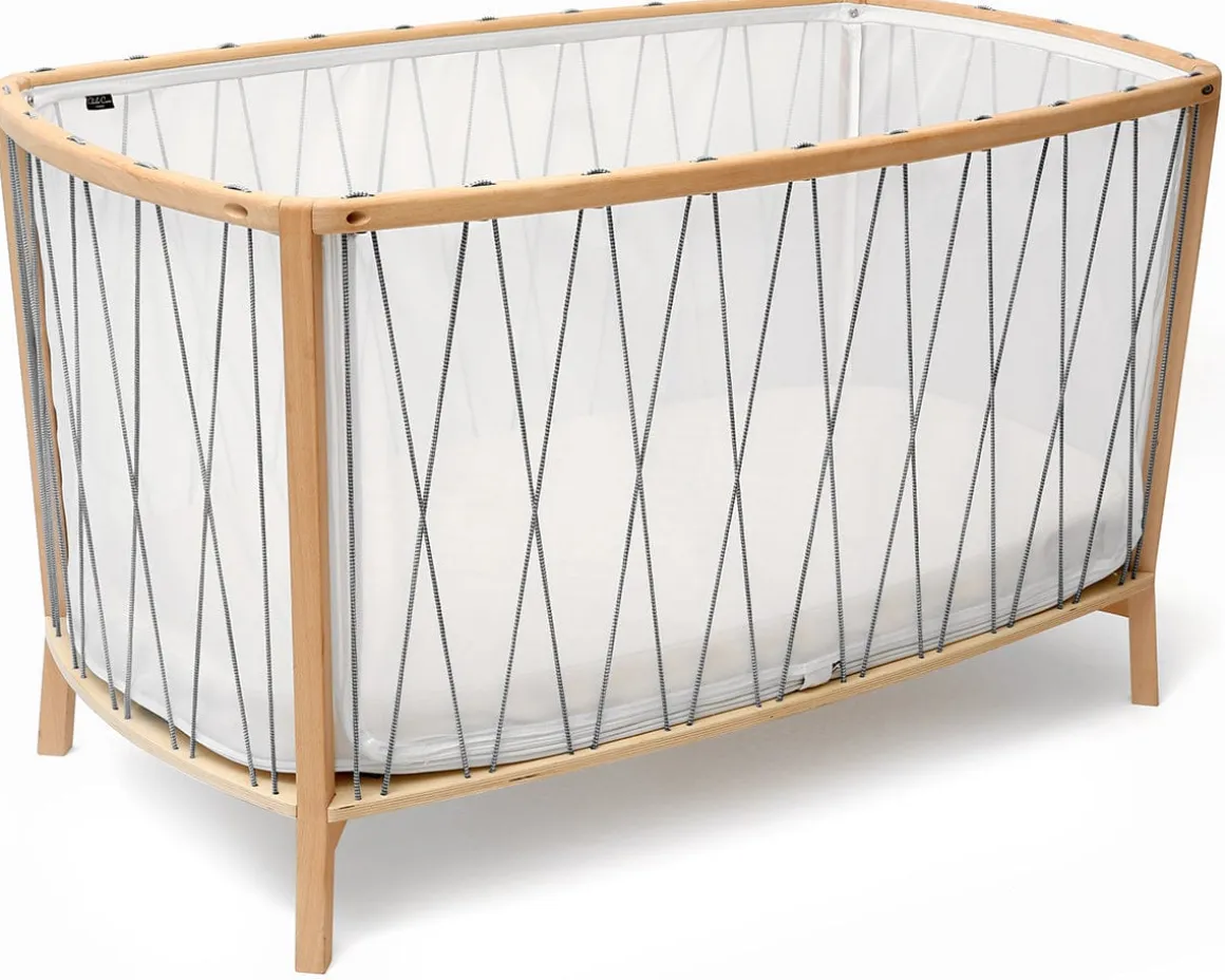 Charlie Crane KIMI Baby Bed with Organic Mattress - Black & White