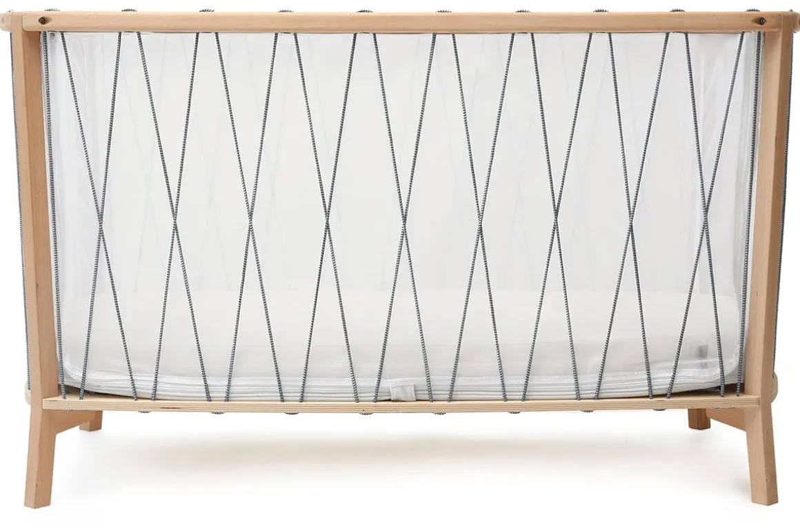 Charlie Crane KIMI Baby Bed with Organic Mattress - Black & White