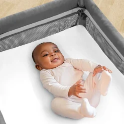 Chicco Dash Playard Sheets - White / Stripe