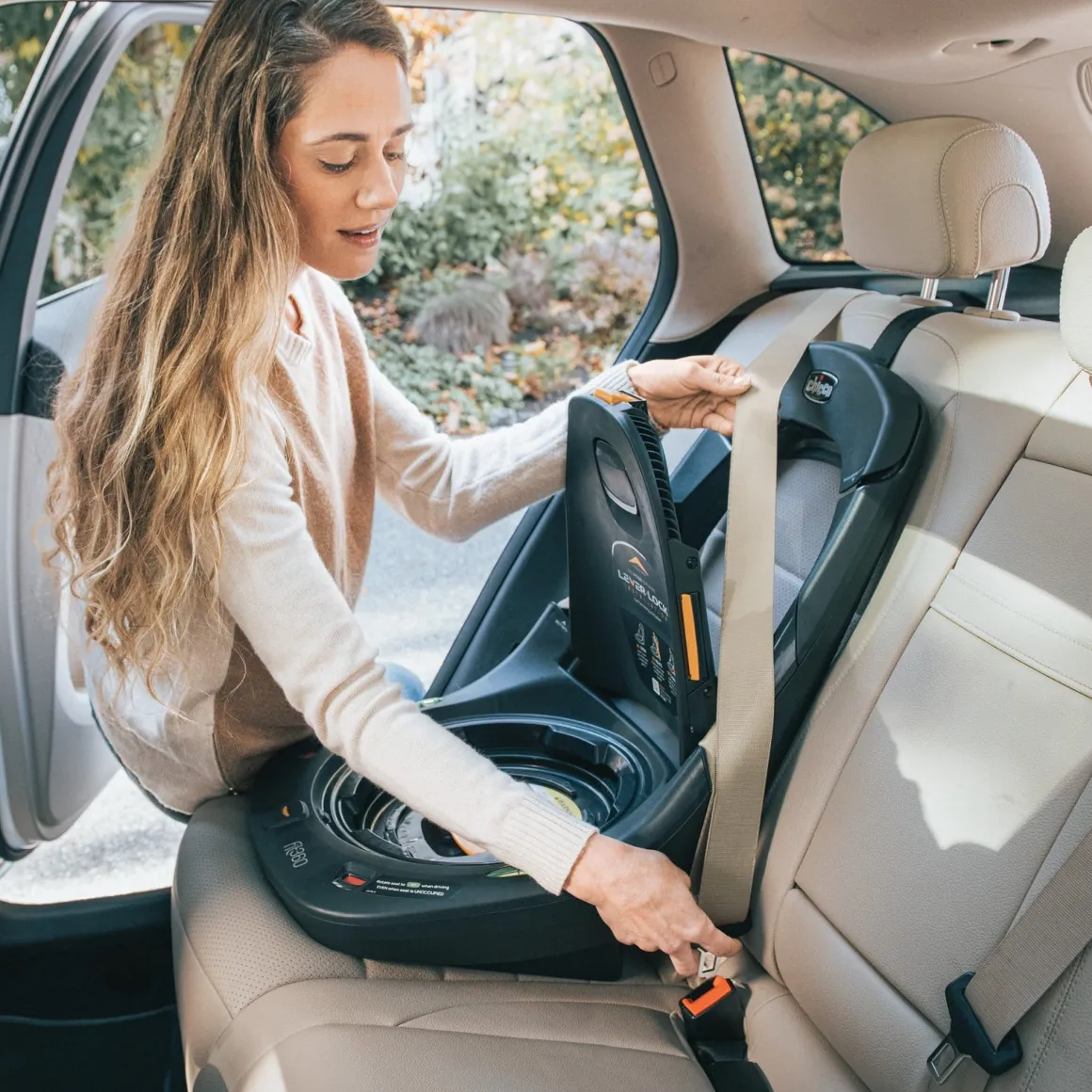 Chicco Fit360 Zip ClearTex Rotating Convertible Car Seat - Teak