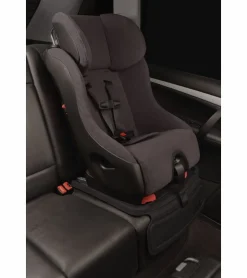 Clek Fllo Convertible Car Seat + Drink & Mat Thingy Bundle - Carbon (Jersey Knit)