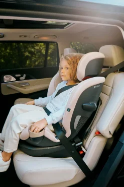 Cybex Callisto G 360 Rotating All-in-One Convertible Car Seat - Moon Black