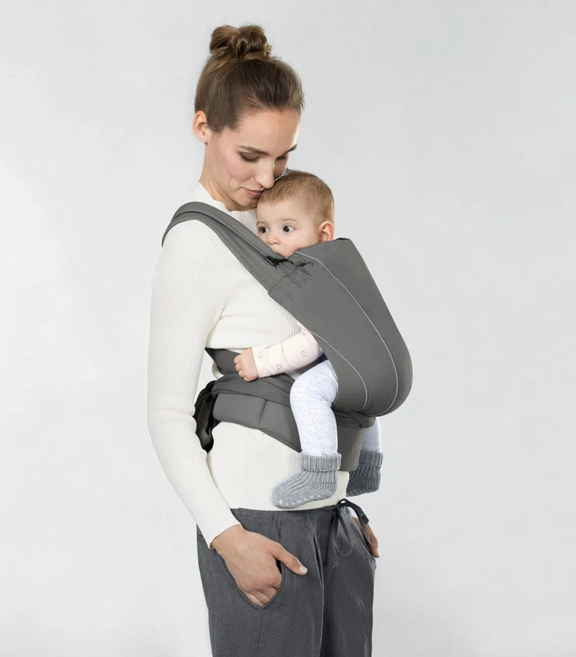Cybex Maira Tie Baby Carrier - Lavastone Black