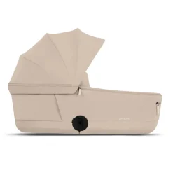 Cybex Priam Fold Lux Carry Cot (2026) - Cozy Beige