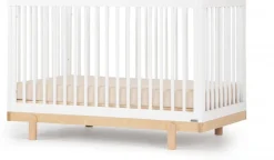 dadada Bliss 4-in-1 Convertible Crib - White / Natural