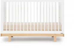 dadada Bliss 4-in-1 Convertible Crib - White / Natural