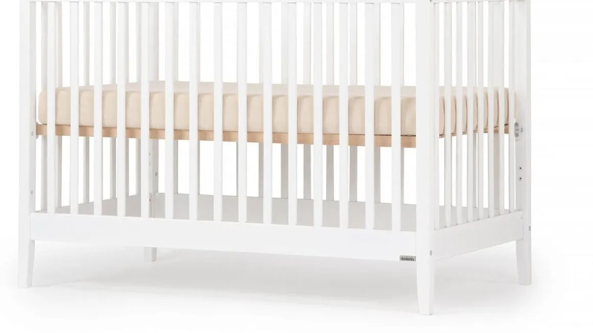 dadada Lala 3-in-1 Convertible Crib - White