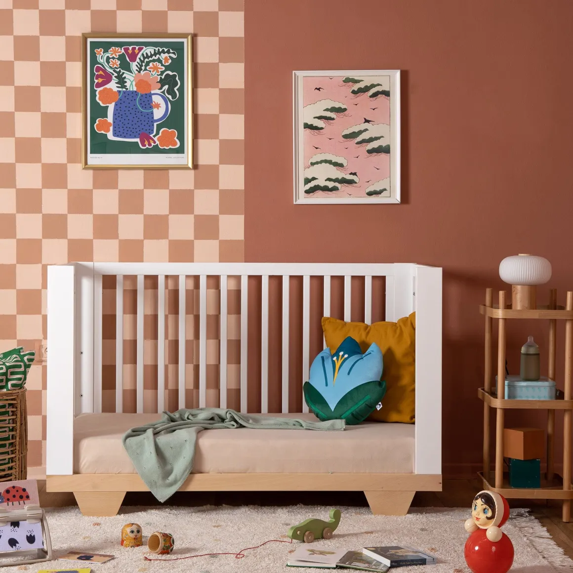 dadada Spirit 8-in-1 Convertible Crib - White / Natural