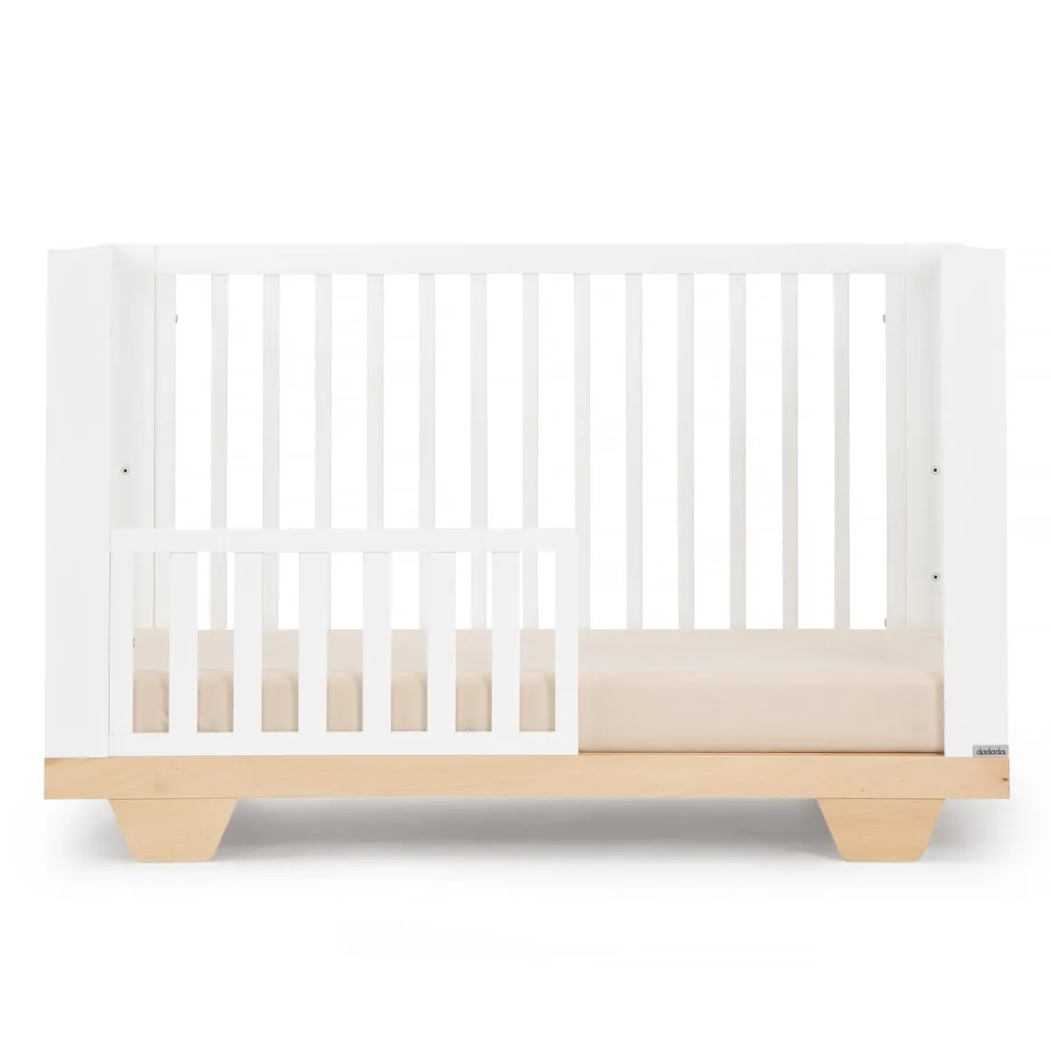 dadada Spirit 8-in-1 Convertible Crib - White / Natural