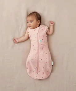 ergoPouch Cocoon Swaddle Sack 1.0 TOG - Daisies, 6-12 Months