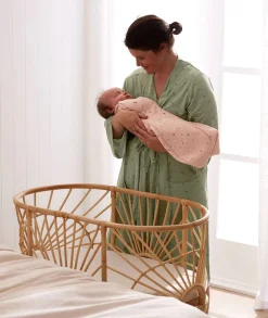 ergoPouch Cocoon Swaddle Sack 1.0 TOG - Daisies, 6-12 Months