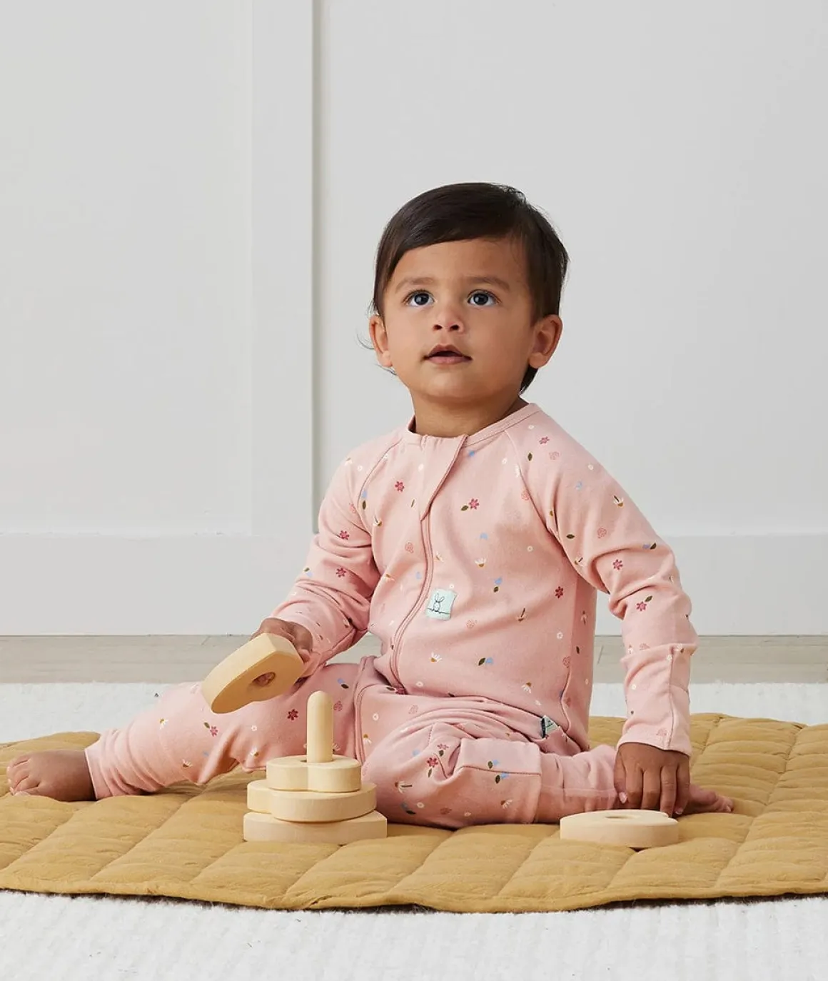 ergoPouch Layers Long Sleeve Romper 1.0 TOG - Daisies, 0-3 Months