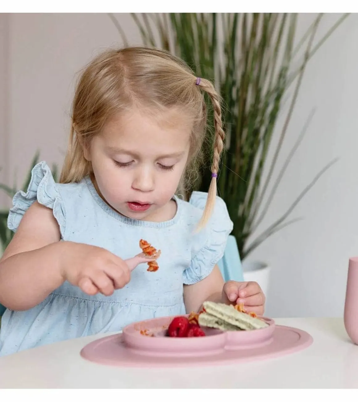 EZPZ Toddler Bundle - Mini Feeding Set + Mini Cup and Straw Training System - Blush