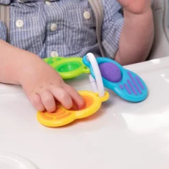Fat Brain Toys Dimpl Clutch