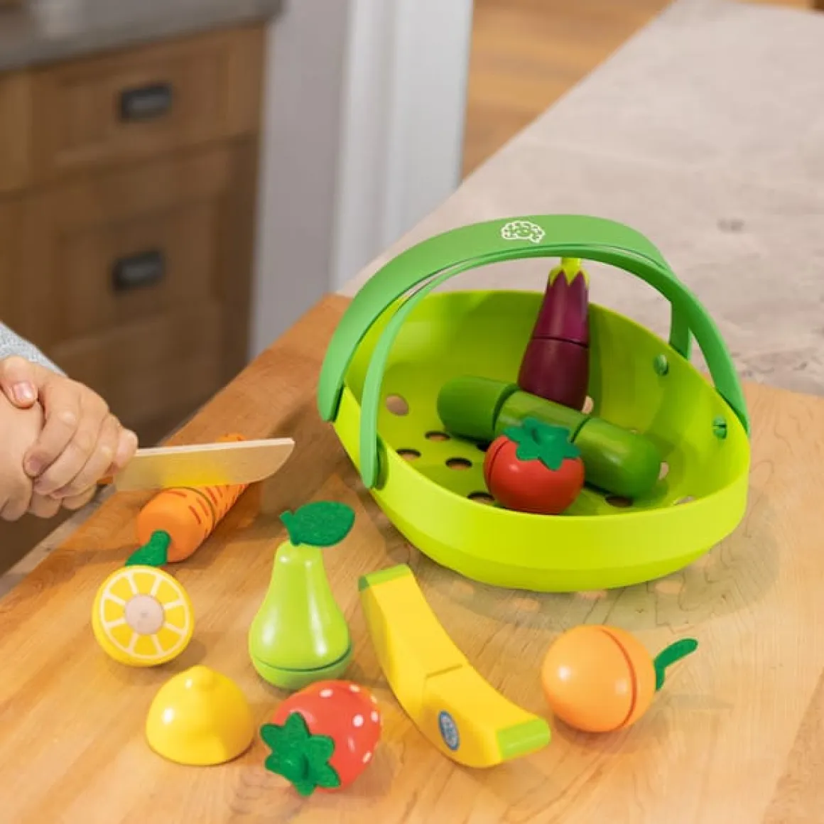 Fat Brain Toys Pretendables Fruit & Veggie Basket