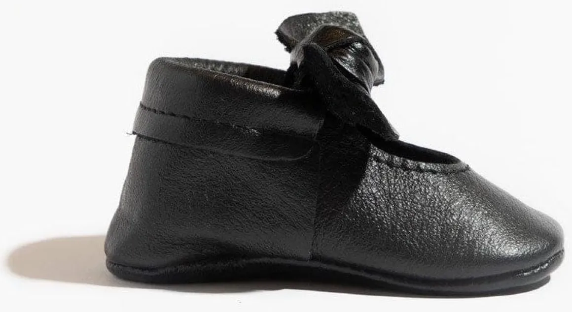Freshly Picked Knotted Bow Moccasins, Size 1 - Ebony
