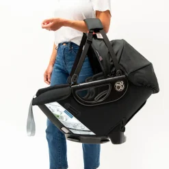 G5+ Infant Car Seat with Base