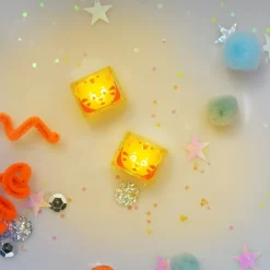 Glo Pals Light Up Cube Bath Toys - Daniel Tiger