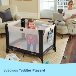 Graco Pack'n'Play On the Go Playard - Kaden