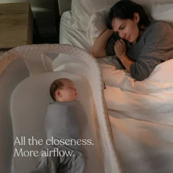 HALO BassiNest Swivel Sleeper 4.0 Air with Dreamweave Breathable Pad - Oat