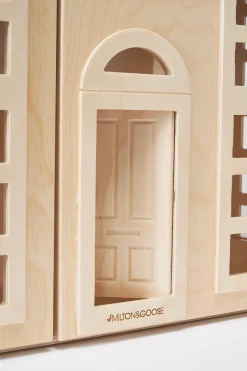 Hudson Dollhouse