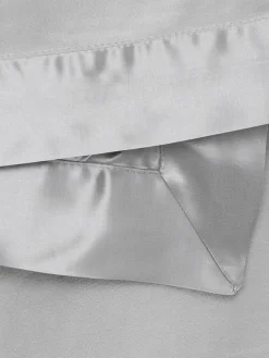 Little Giraffe Velvet Deluxe Baby Blanket - Silver