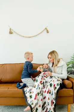 Little Unicorn Cotton Muslin Big Kid Quilt - Holiday Haul