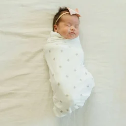 Little Unicorn Stretch Knit Swaddle Blanket - Grey Cross