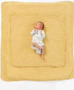 Lou Lou & Company Cloud Muslin Quilt - Honey, Small