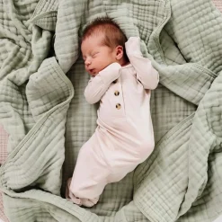 Lou Lou & Company Cloud Muslin Quilt - Sage, Large
