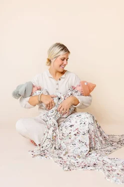 Lou Lou & Company Swaddle Blanket - Charlotte