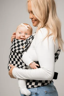 Mabē Monarch Carrier - Ebony Check