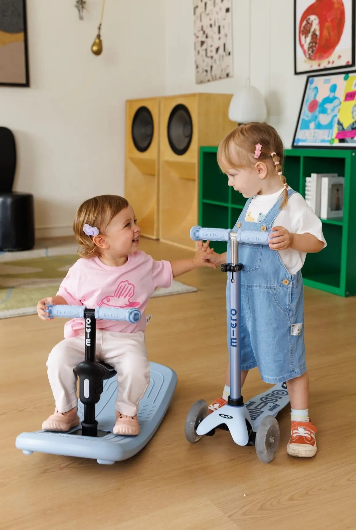 Micro Kickboard Mini Deluxe Rock & Go LED Scooter - Ocean Slate