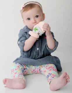 Munch Mitt Teething Mitten - Pastel Pink Hearts