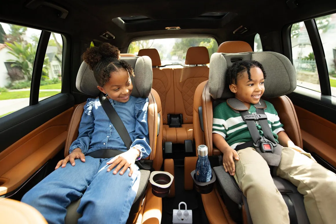 Nuna LUMN Harness to Booster Car Seat - Caviar