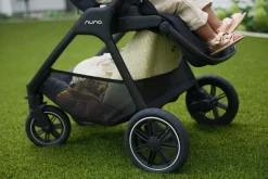 Nuna TRIV Next Compact Stroller - Caviar / Chocolate