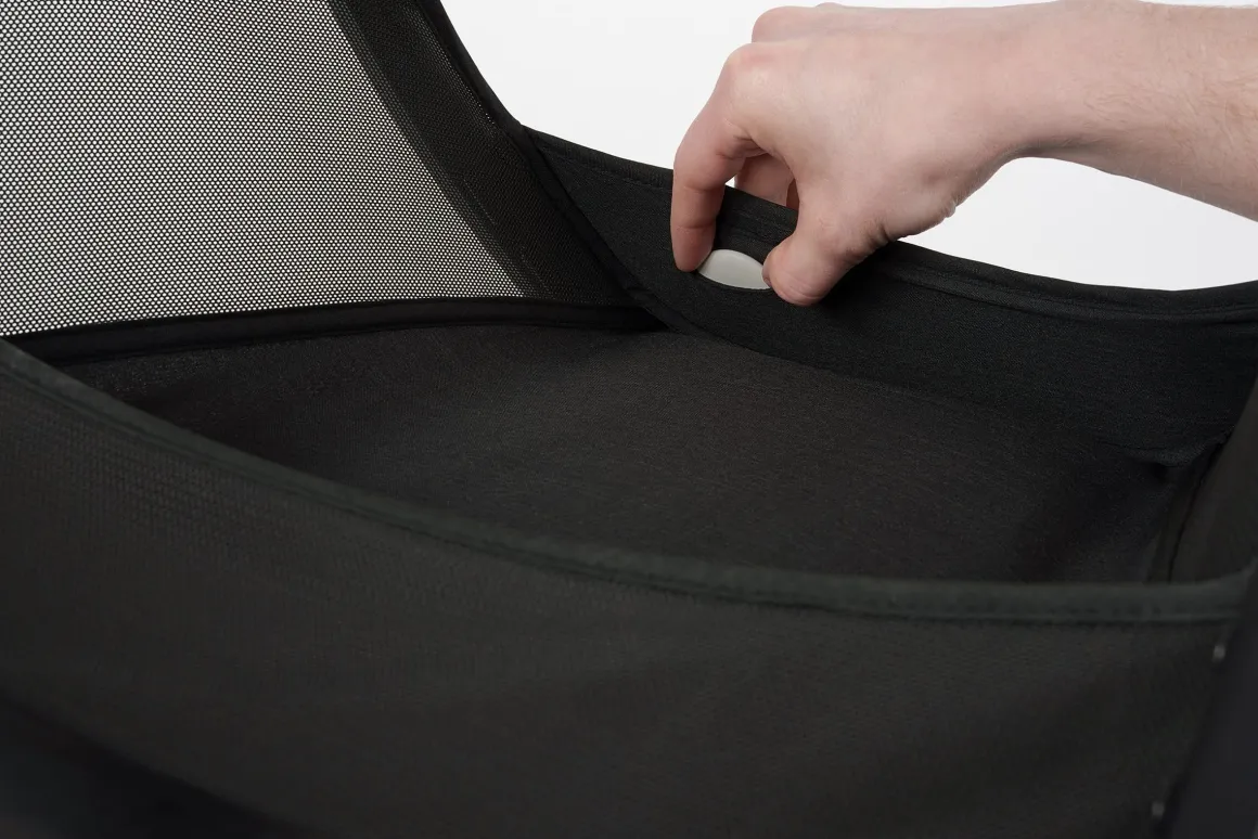 Nuna VIAA cabn Lightweight & Compact Stroller - Caviar