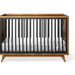Romina Furniture Uptown Classic Crib