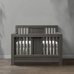 Romina Furniture Ventianni Convertible Crib