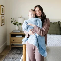 Saranoni Knit Waffle Receiving Blanket - Blue Jay