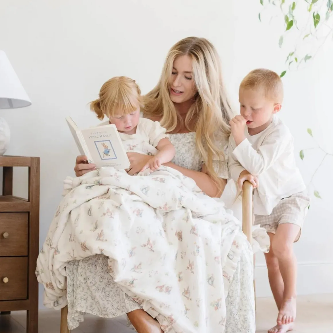 Saranoni Peter Rabbit Muslin Lush Blanket - Girl