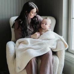 Saranoni Waffle Knit Receiving Blanket - Swan