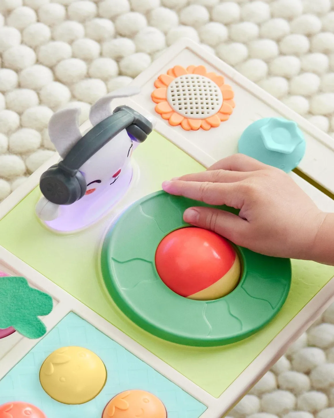 Skip Hop Farmstand Let The Beet Drop DJ Set Baby Musical Toy