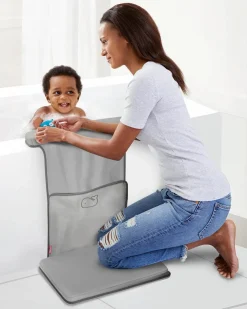 Skip Hop Moby All-In-One Elbow Saver & Kneeler